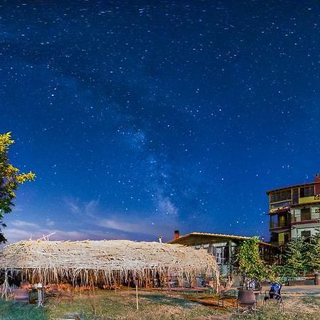 Mouson Melathron Hotel Elafina ภายนอก รูปภาพ