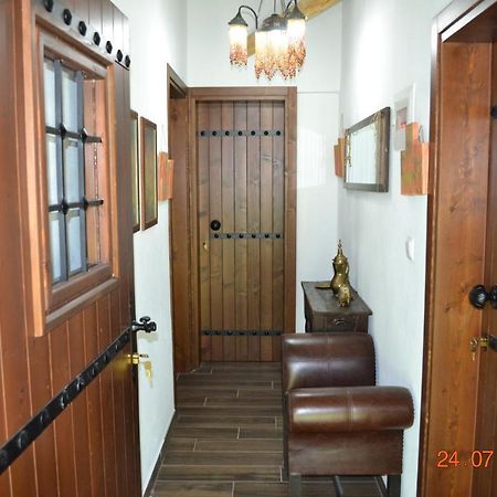 Mouson Melathron Hotel Elafina ภายนอก รูปภาพ